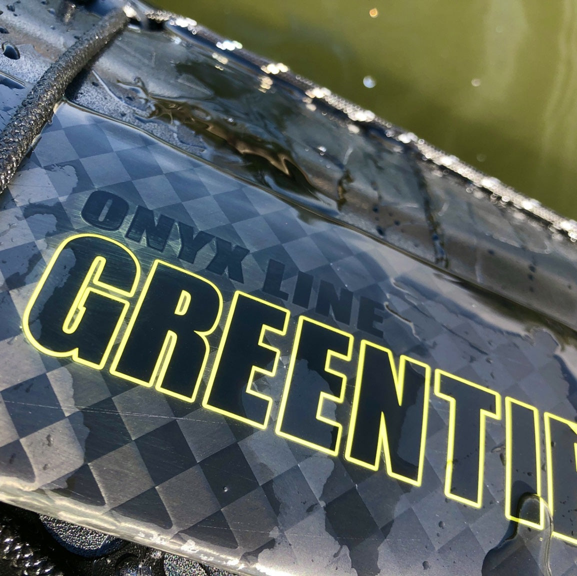 Greentip Aputtaaq Greenland Paddle – Greentip Onyx Series