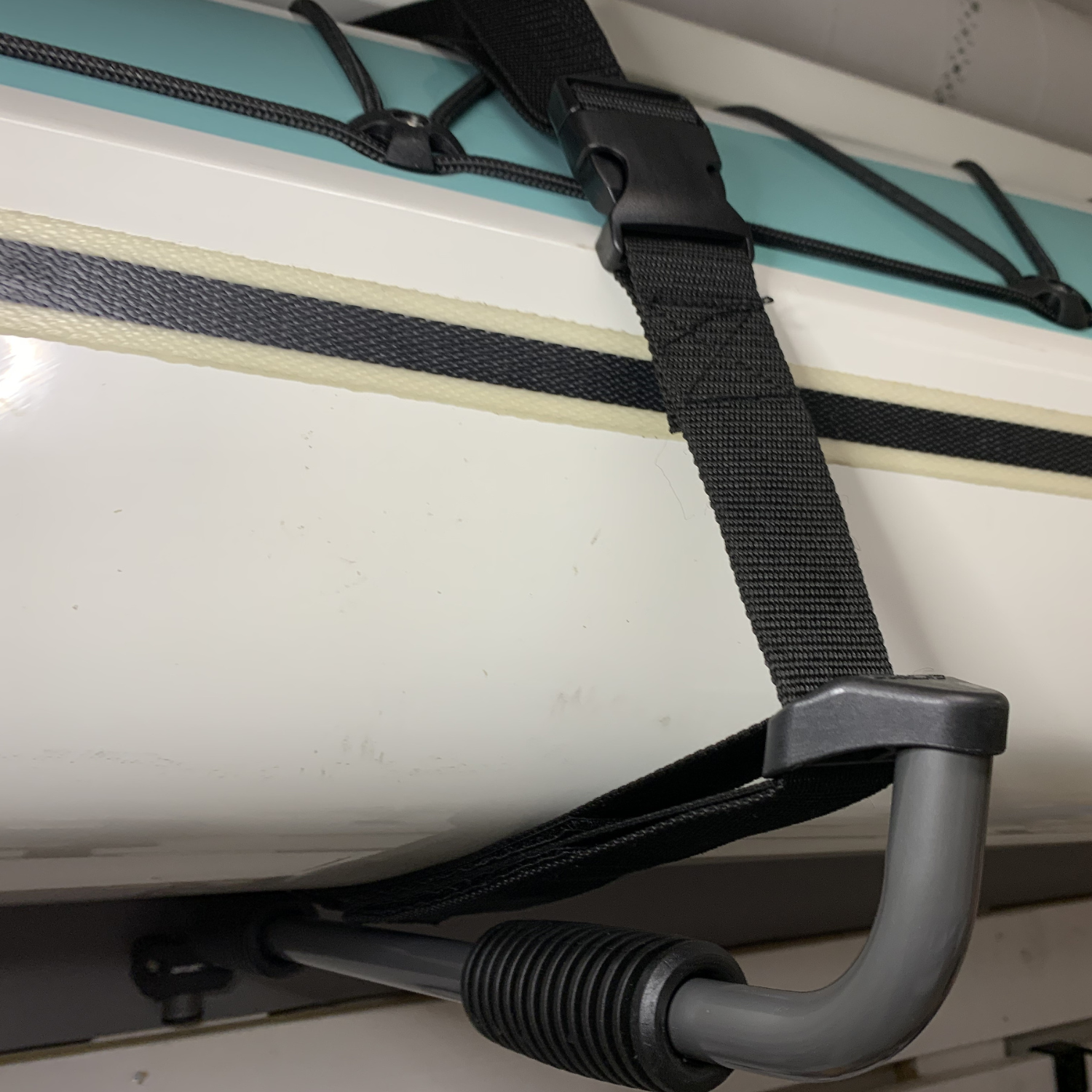 Outlife Low-Wall Storage Rack