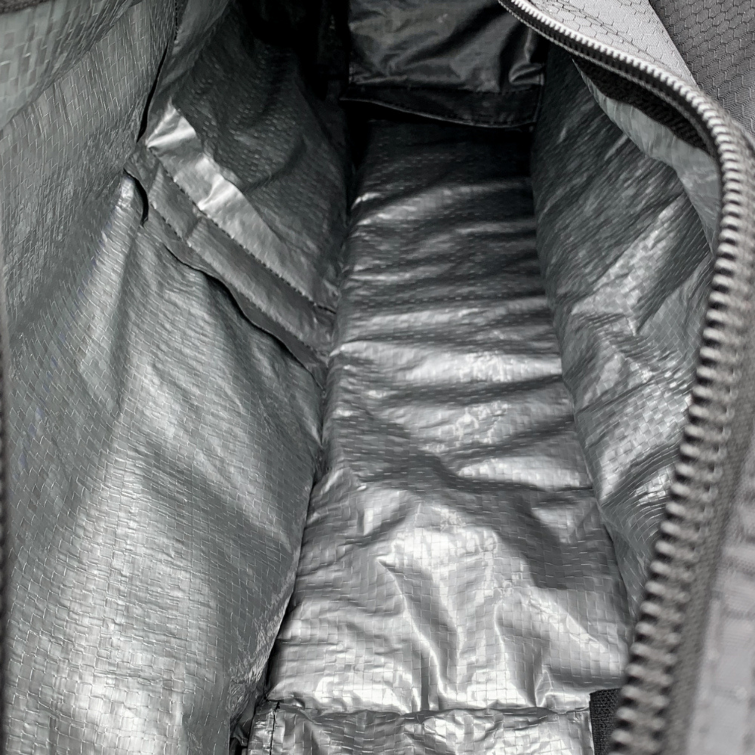 Vaikobi Paddle Travel Bag – Lite