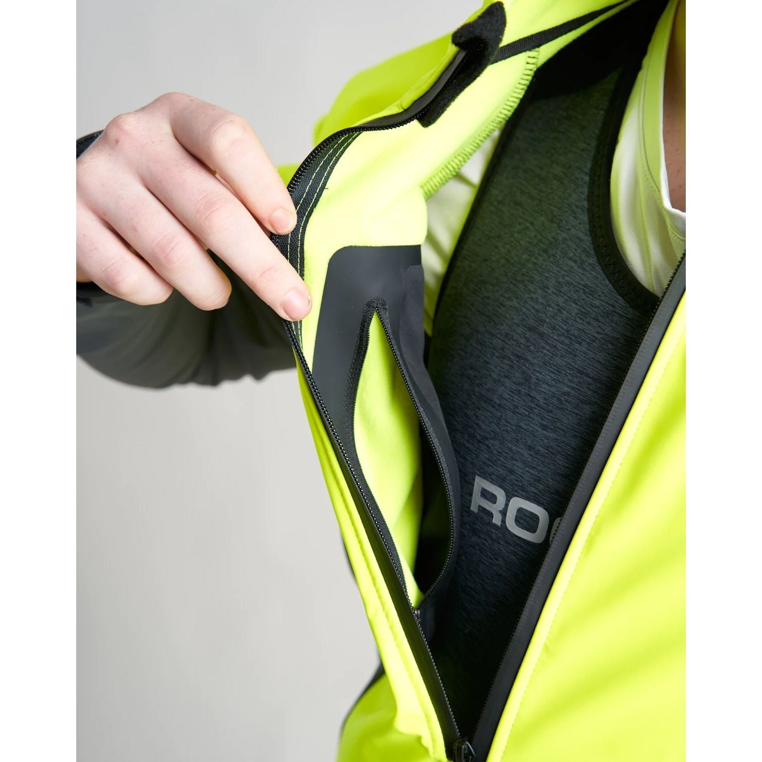 Rooster Active Water-Resistant Fleece Top